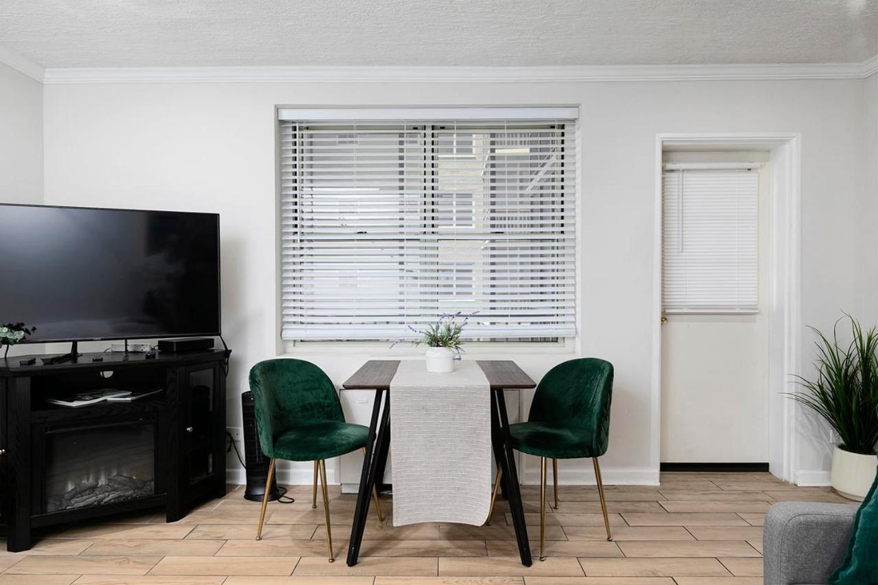 Prime Location Studio L Downtown Atl With Views!